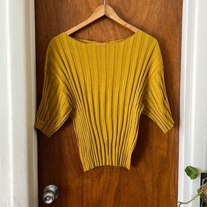 Demylee Ny fashion bran top in mustard small
